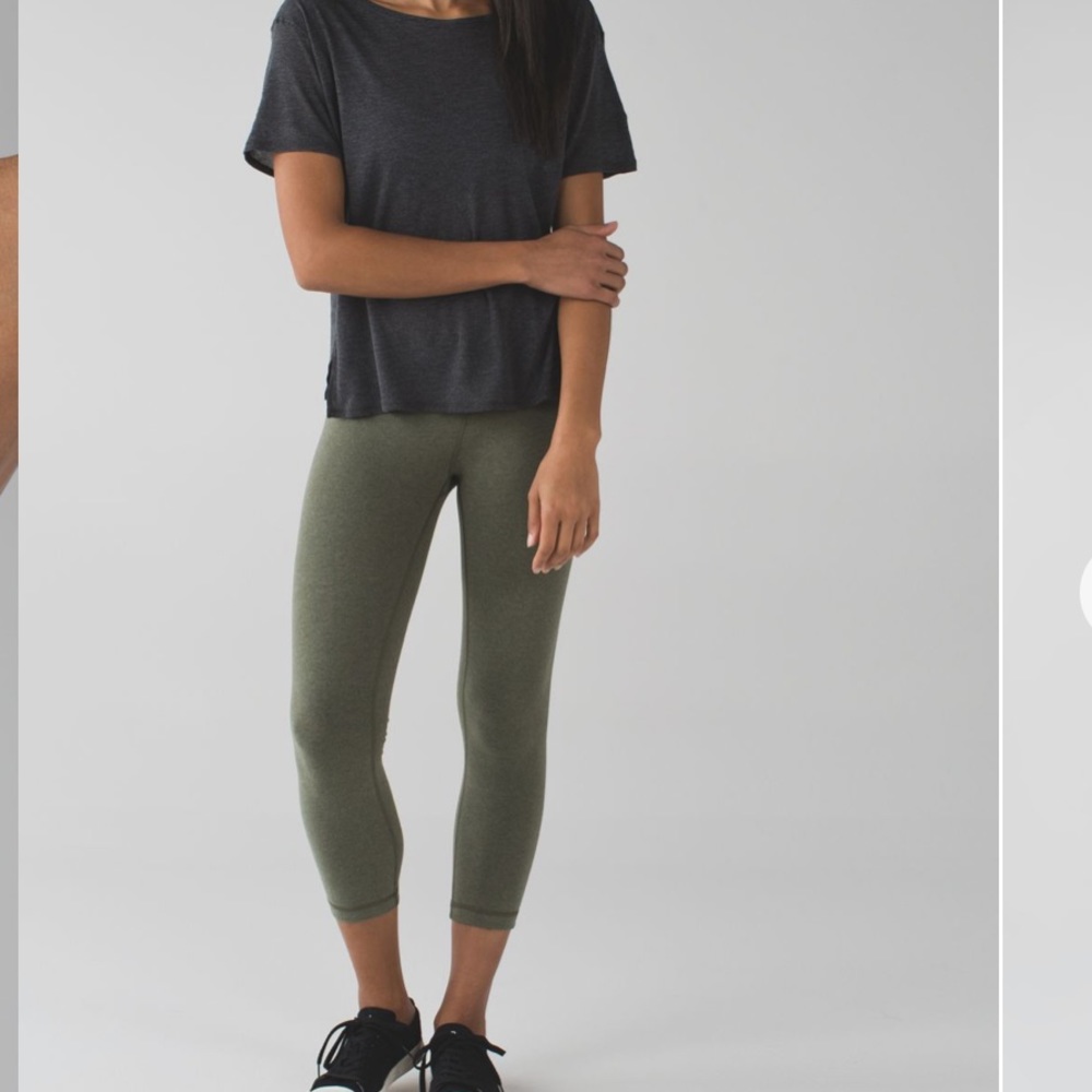 Lululemon Wunder Under Crop